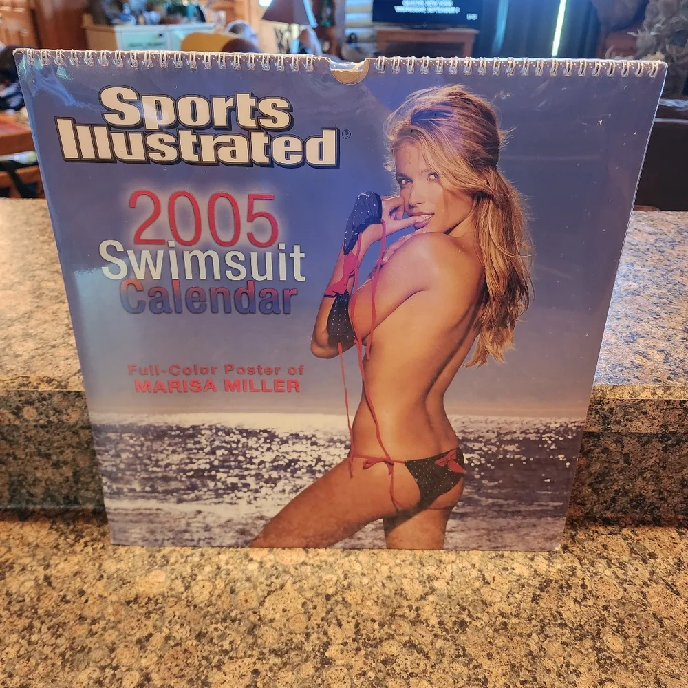 Sports Illustrated Swim 2005 Calendar - Blue and Pink